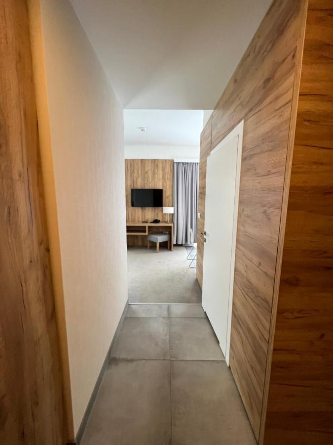 שייננה Aparthotel Apartamenty Czarna Gora 320 מראה חיצוני תמונה